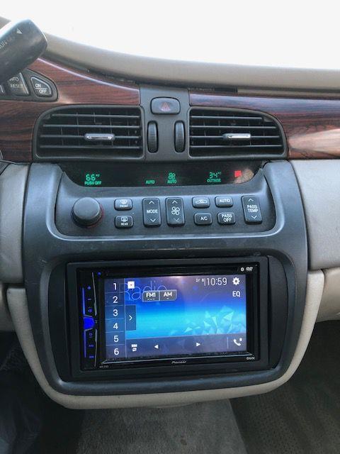 Cadillac DeVille Sedan 2003