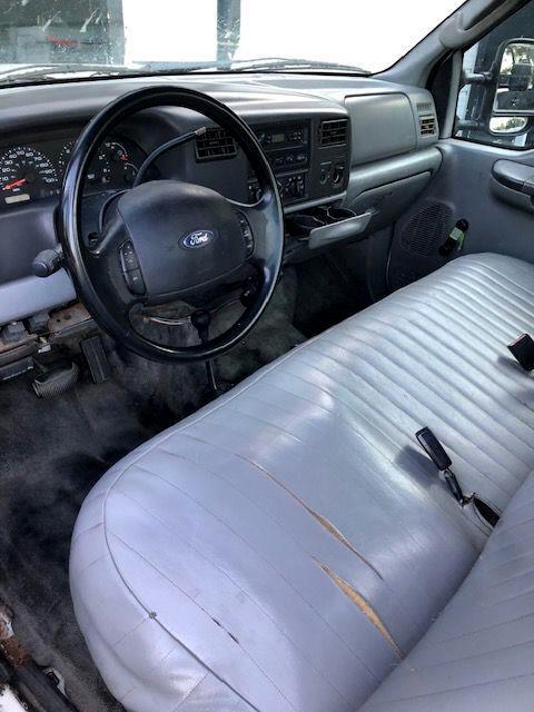 Ford F-250 SD XL 4WD 2004 Ford F-250 SD XL 4WD 2004