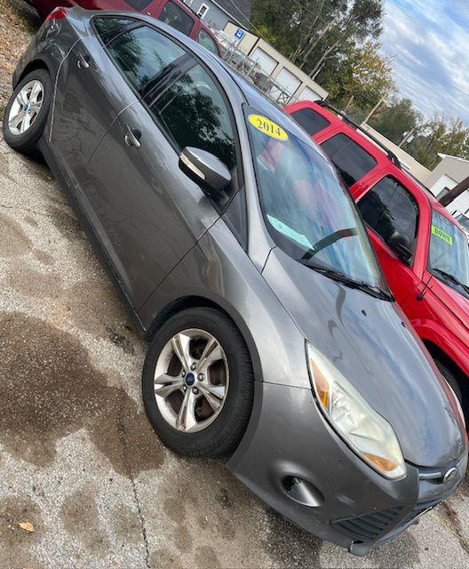 2014 Ford Focus SE Sedan