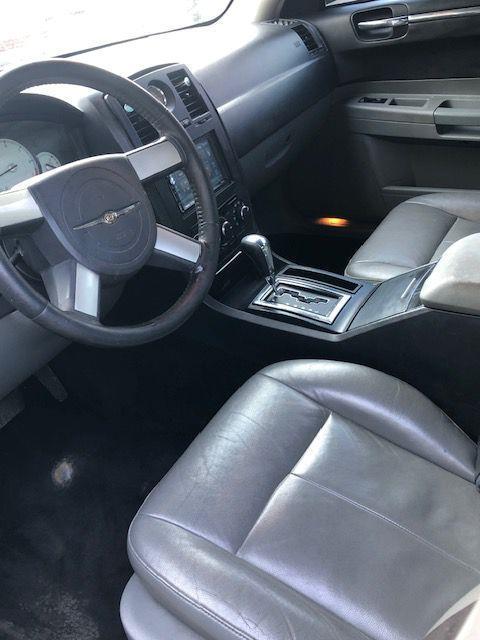 Chrysler 300 Touring 2005