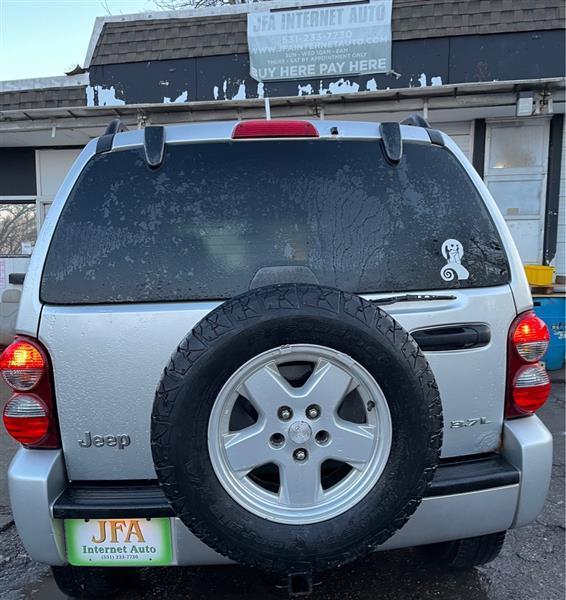 Jeep Liberty Sport 2WD 2007