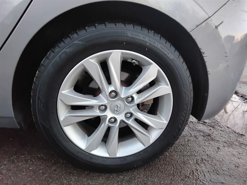 Hyundai Elantra GT A/T 2013