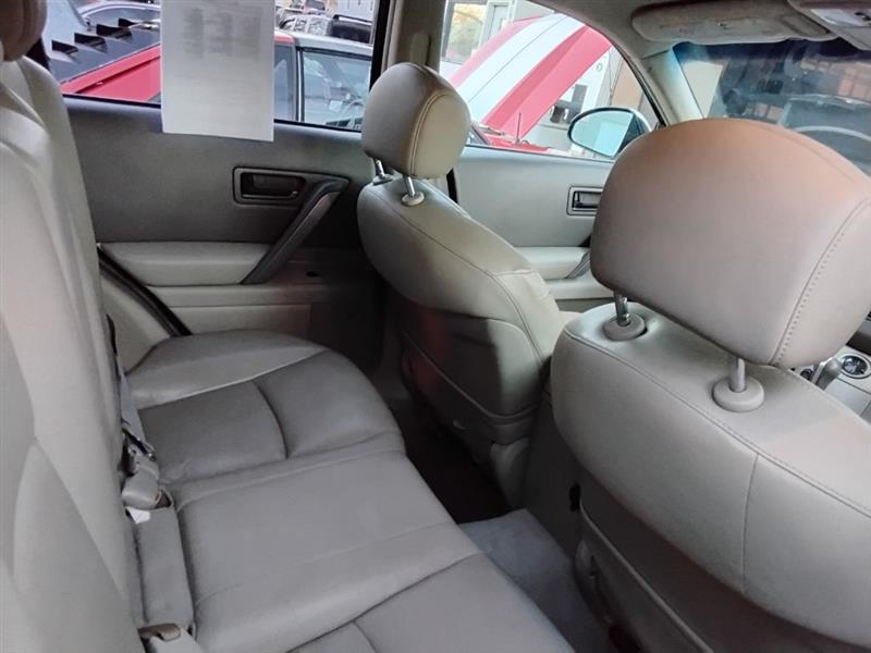Infiniti FX FX35 AWD 2005