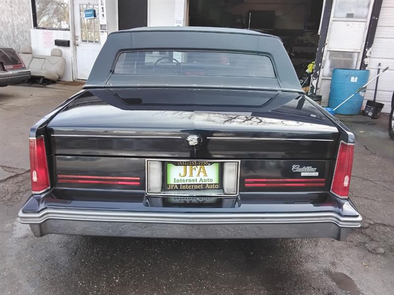 Cadillac DeVille Sedan 1988