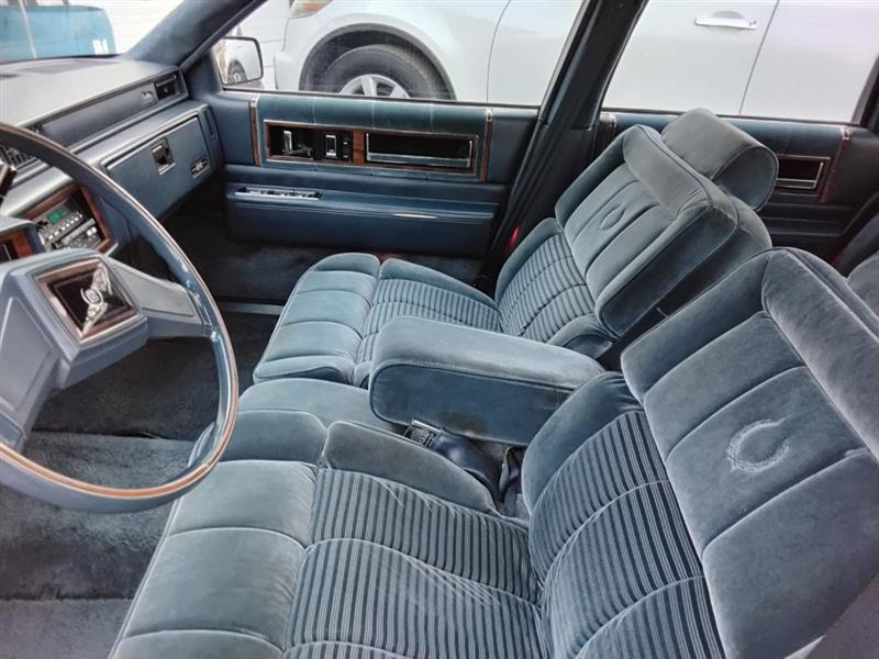 Cadillac DeVille Sedan 1988