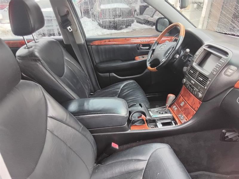 Lexus LS 430 Sedan 2005