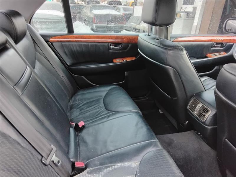 Lexus LS 430 Sedan 2005