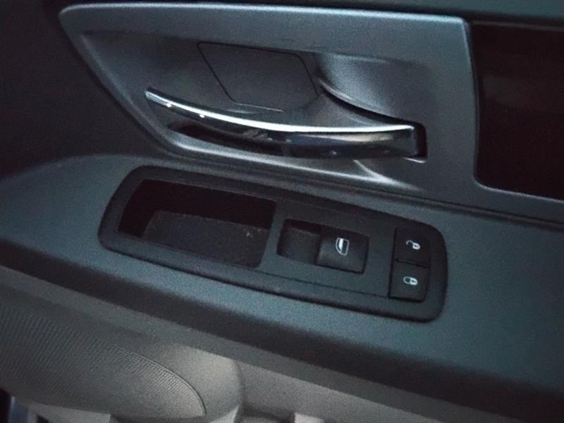 Chrysler Town & Country Touring 2010