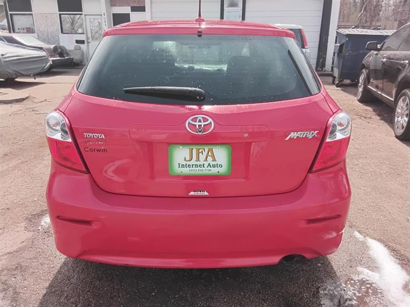 Toyota Matrix  2009
