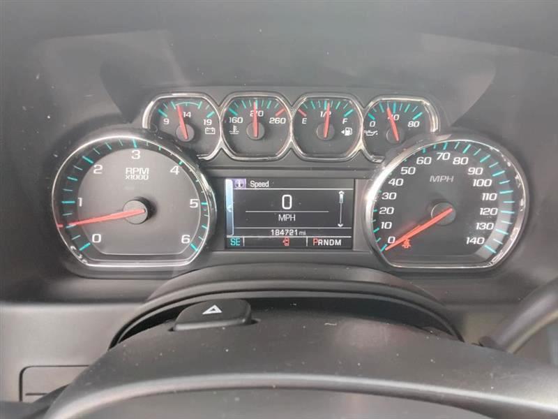 Chevrolet Suburban LT 4WD 2016