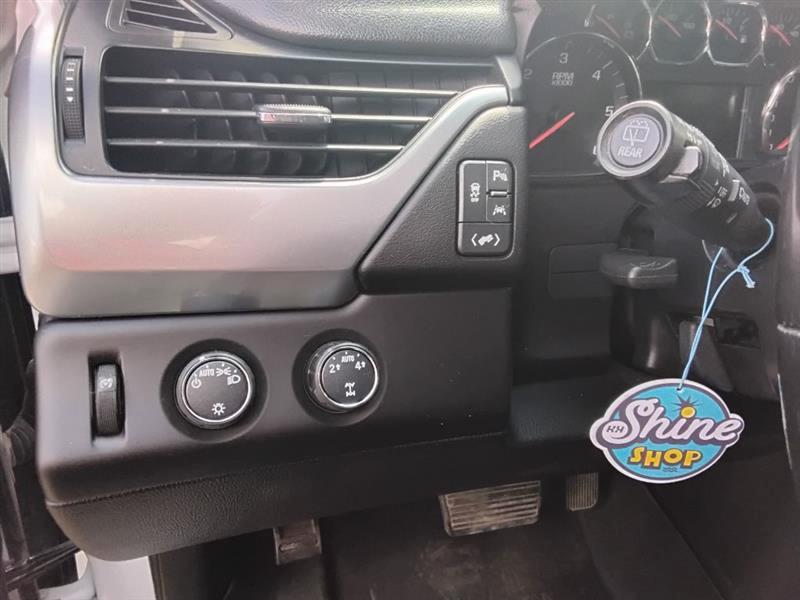 Chevrolet Suburban LT 4WD 2016