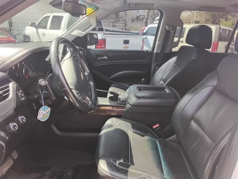 Chevrolet Suburban LT 4WD 2016