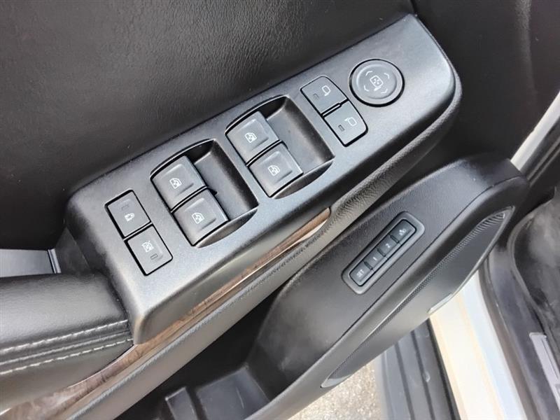 Chevrolet Suburban LT 4WD 2016