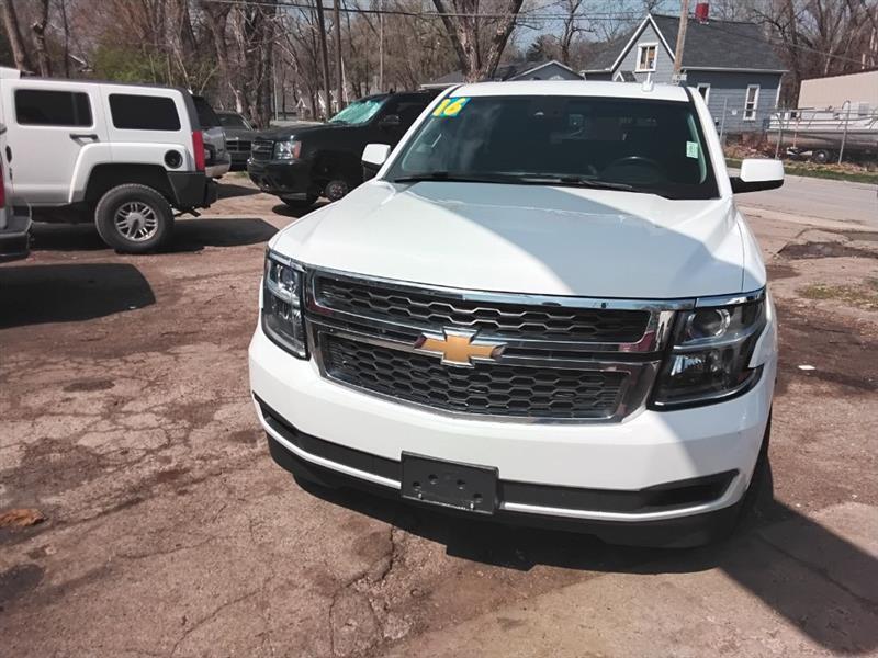 Chevrolet Suburban LT 4WD 2016