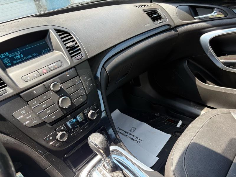 Buick Regal  2011