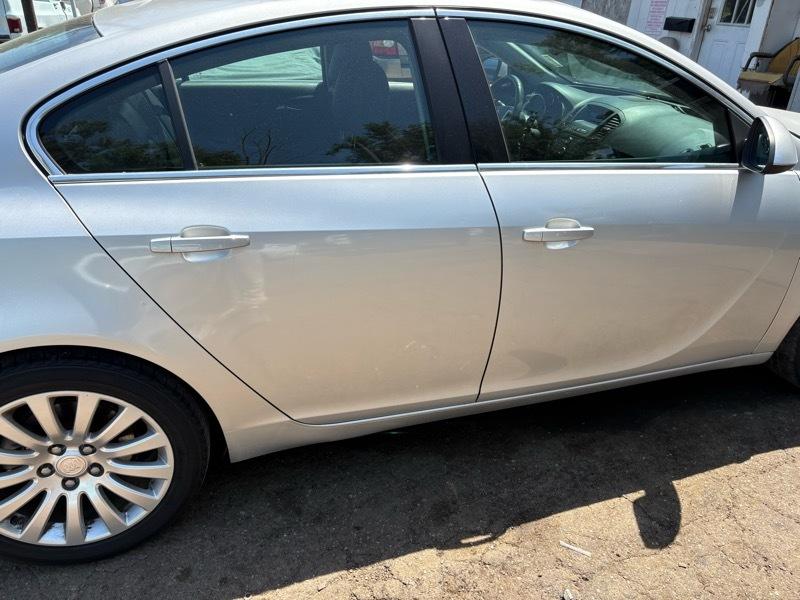 Buick Regal  2011