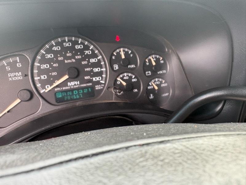 Chevrolet Avalanche  2002