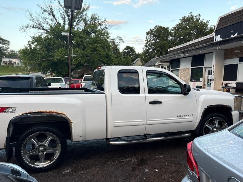 Chevrolet SILVERADO  2010