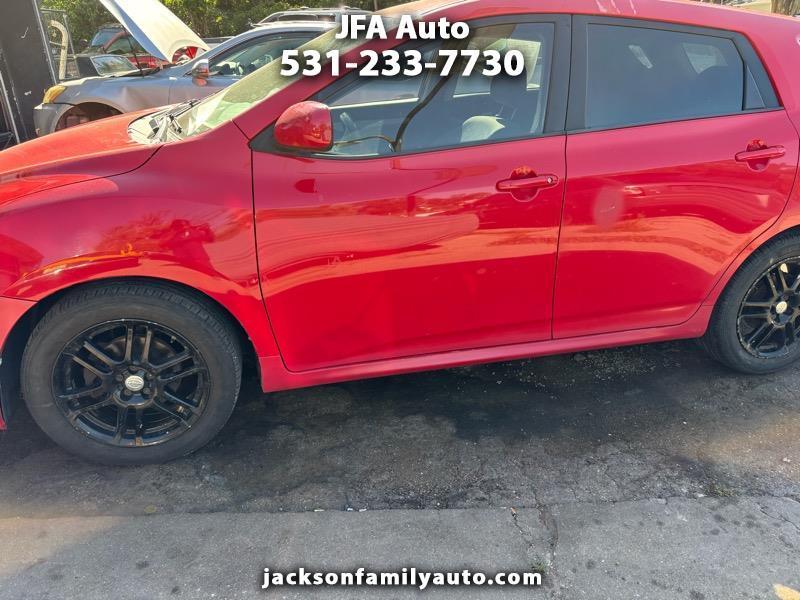 Toyota Matrix Base 4-Speed AT 2009