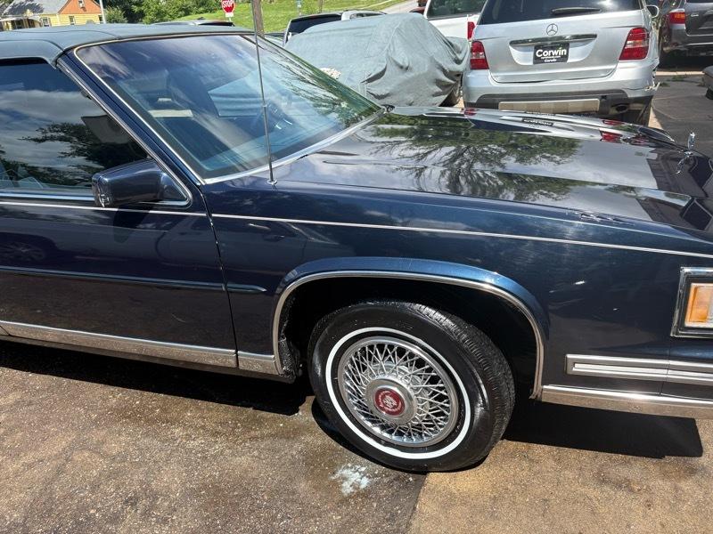 Cadillac DeVille Sedan 1988