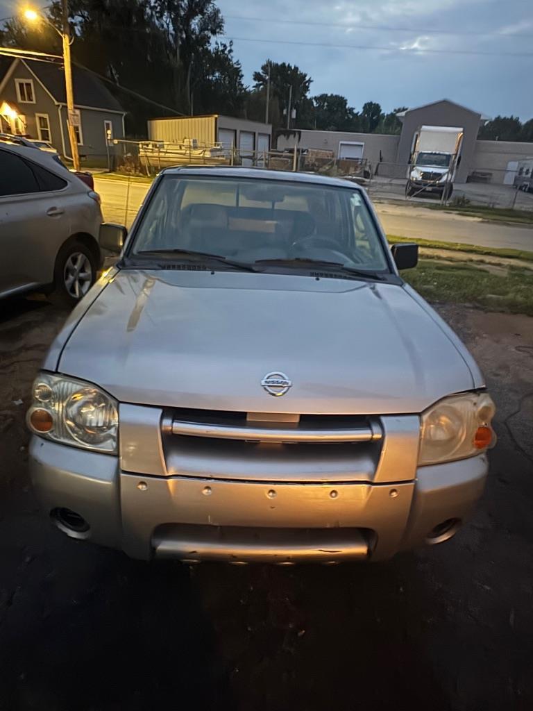 Nissan Frontier King Cab 2WD 2003