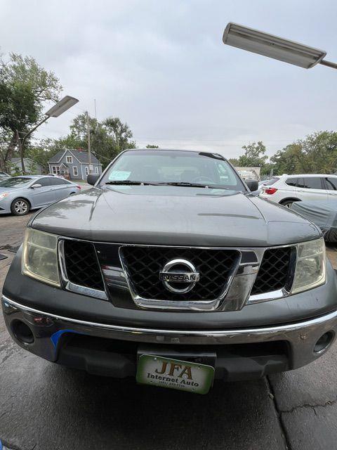 Nissan Frontier LE Crew Cab 4WD 2006