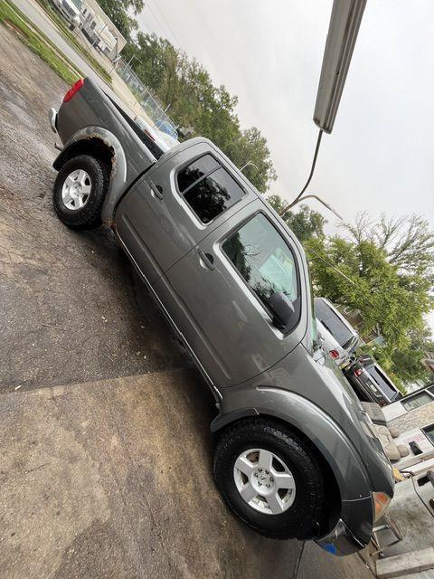 Nissan Frontier LE Crew Cab 4WD 2006
