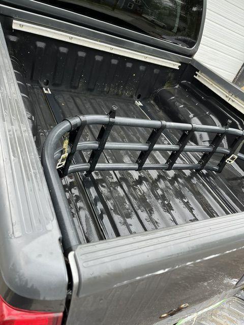 Nissan Frontier LE Crew Cab 4WD 2006