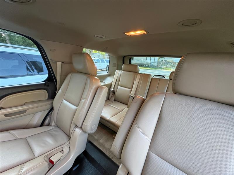 GMC Yukon Denali 4WD 2013