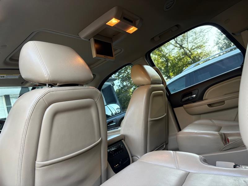 GMC Yukon Denali 4WD 2013