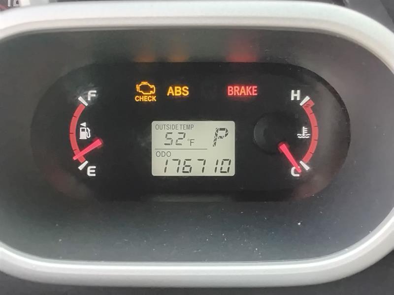Toyota Matrix  2009