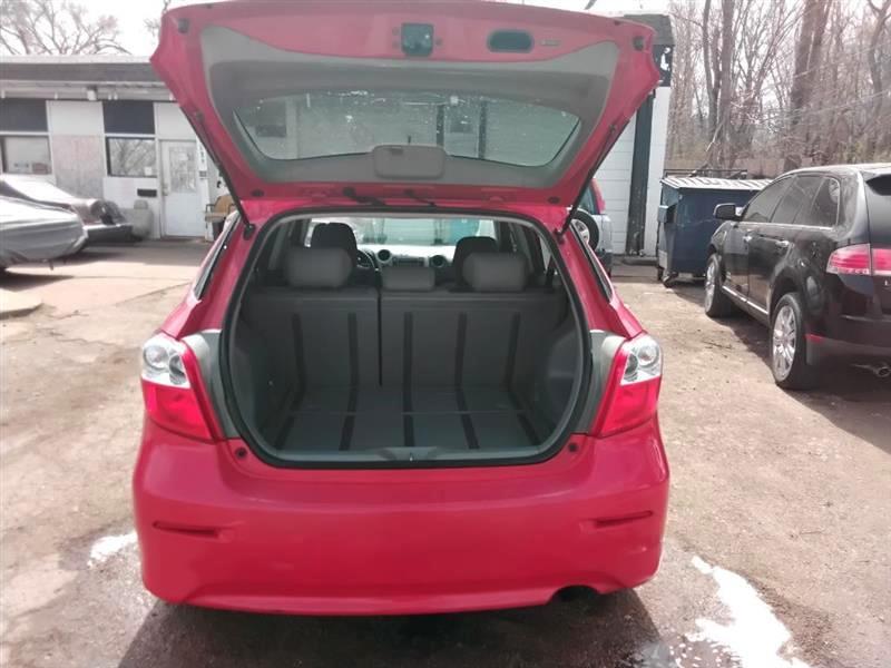 Toyota Matrix  2009