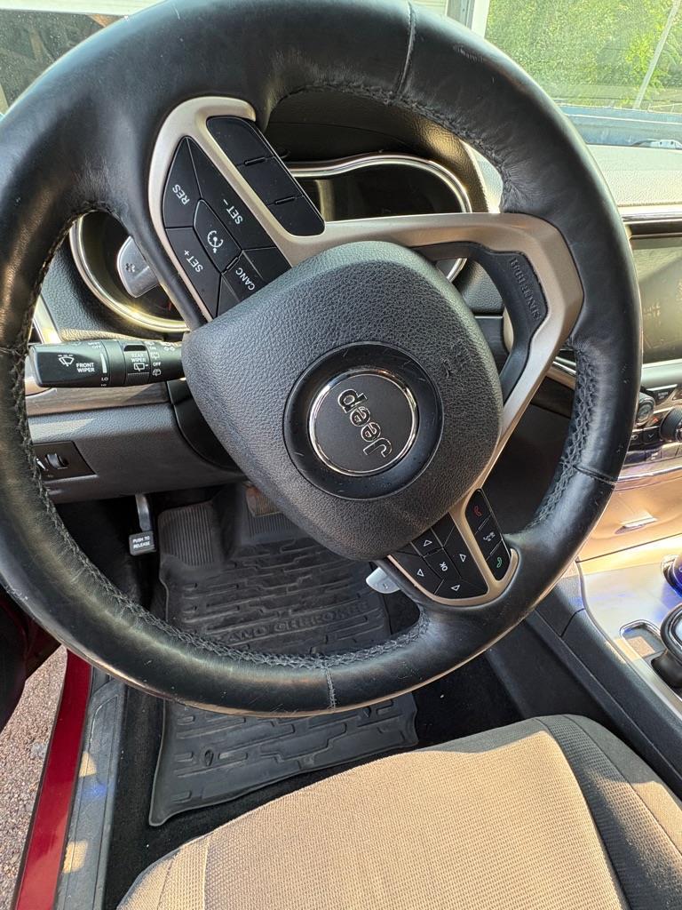 Jeep Grand Cherokee Laredo 4WD 2014