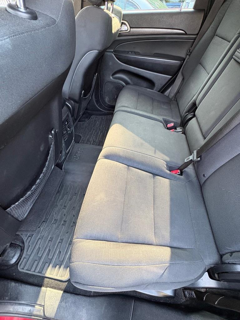 Jeep Grand Cherokee Laredo 4WD 2014
