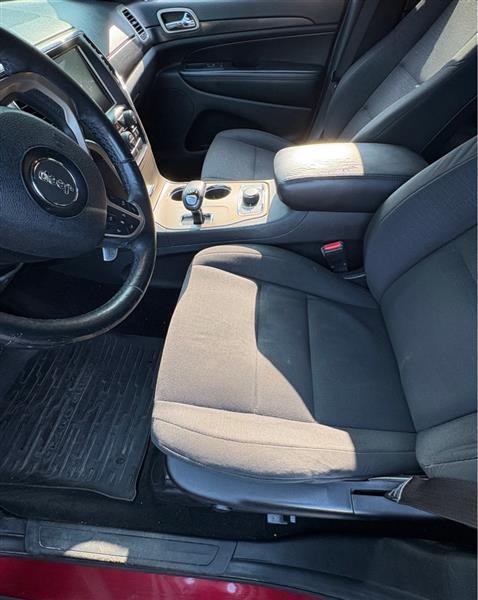 Jeep Grand Cherokee Laredo 4WD 2014