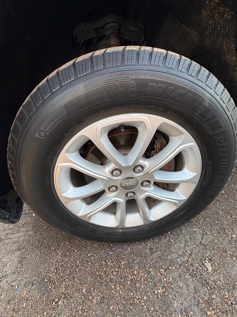 Jeep Grand Cherokee Laredo 4WD 2014