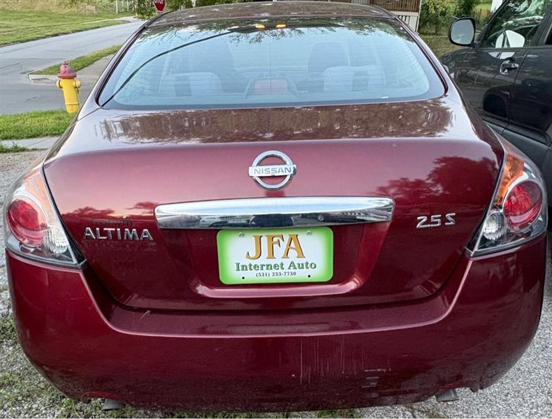 Nissan Altima 2.5 S 2010