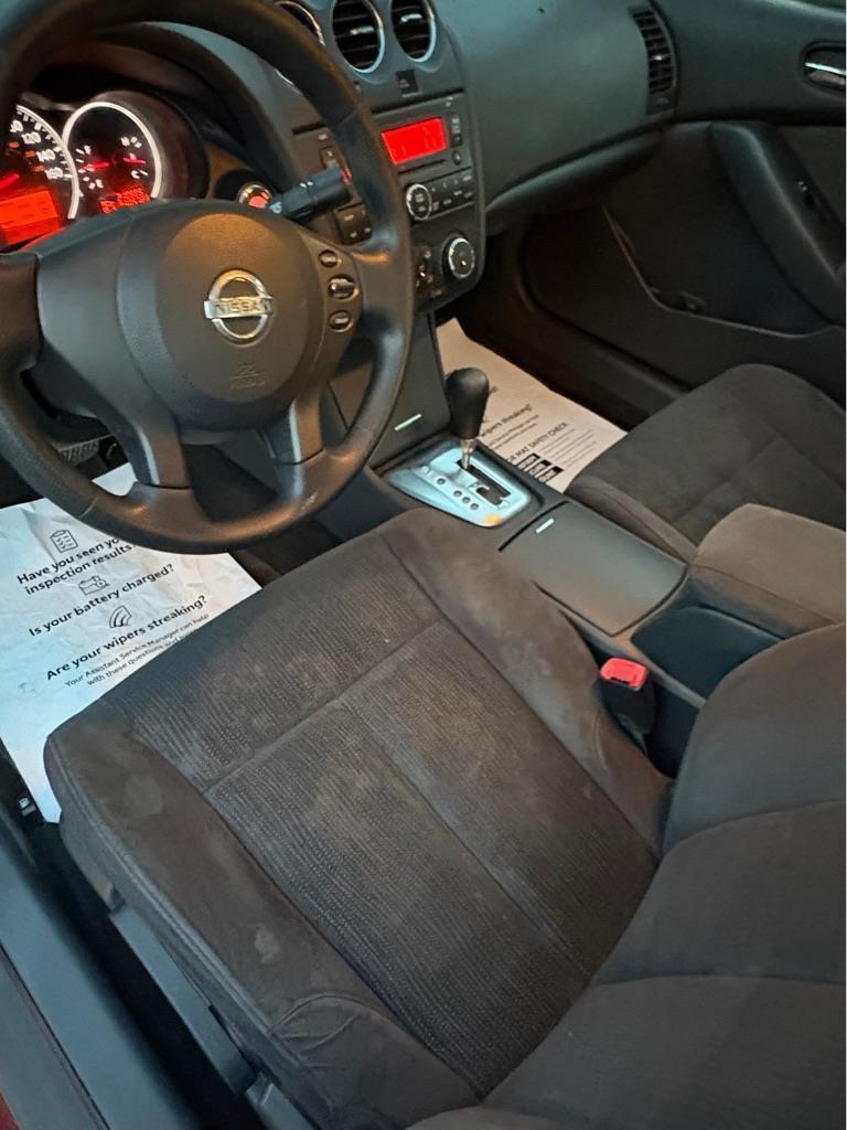 Nissan Altima 2.5 S 2010