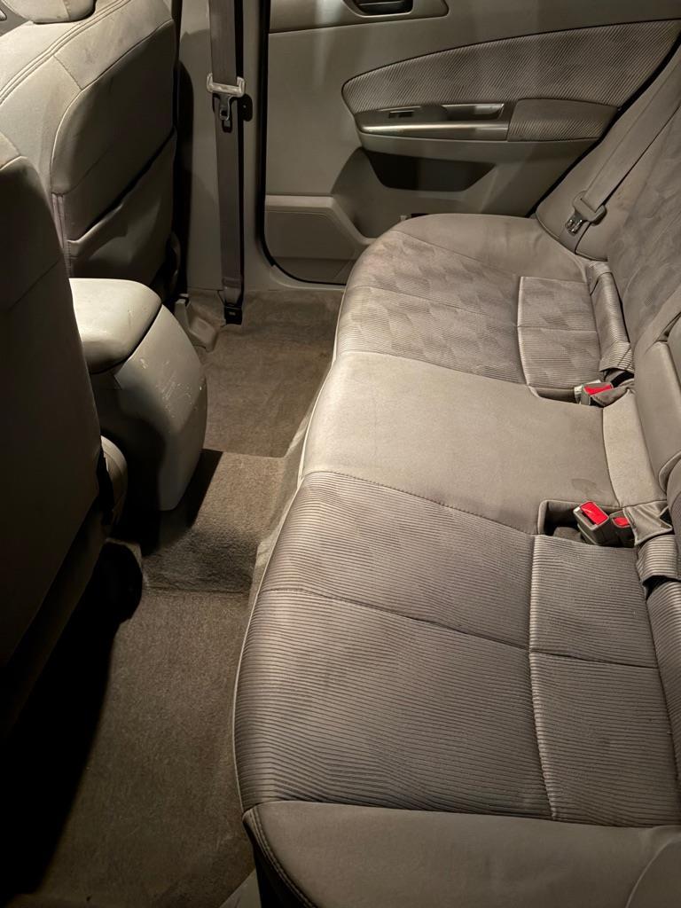 Subaru Forester 2.5X 2010