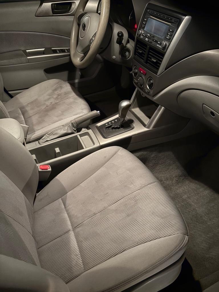 Subaru Forester 2.5X 2010