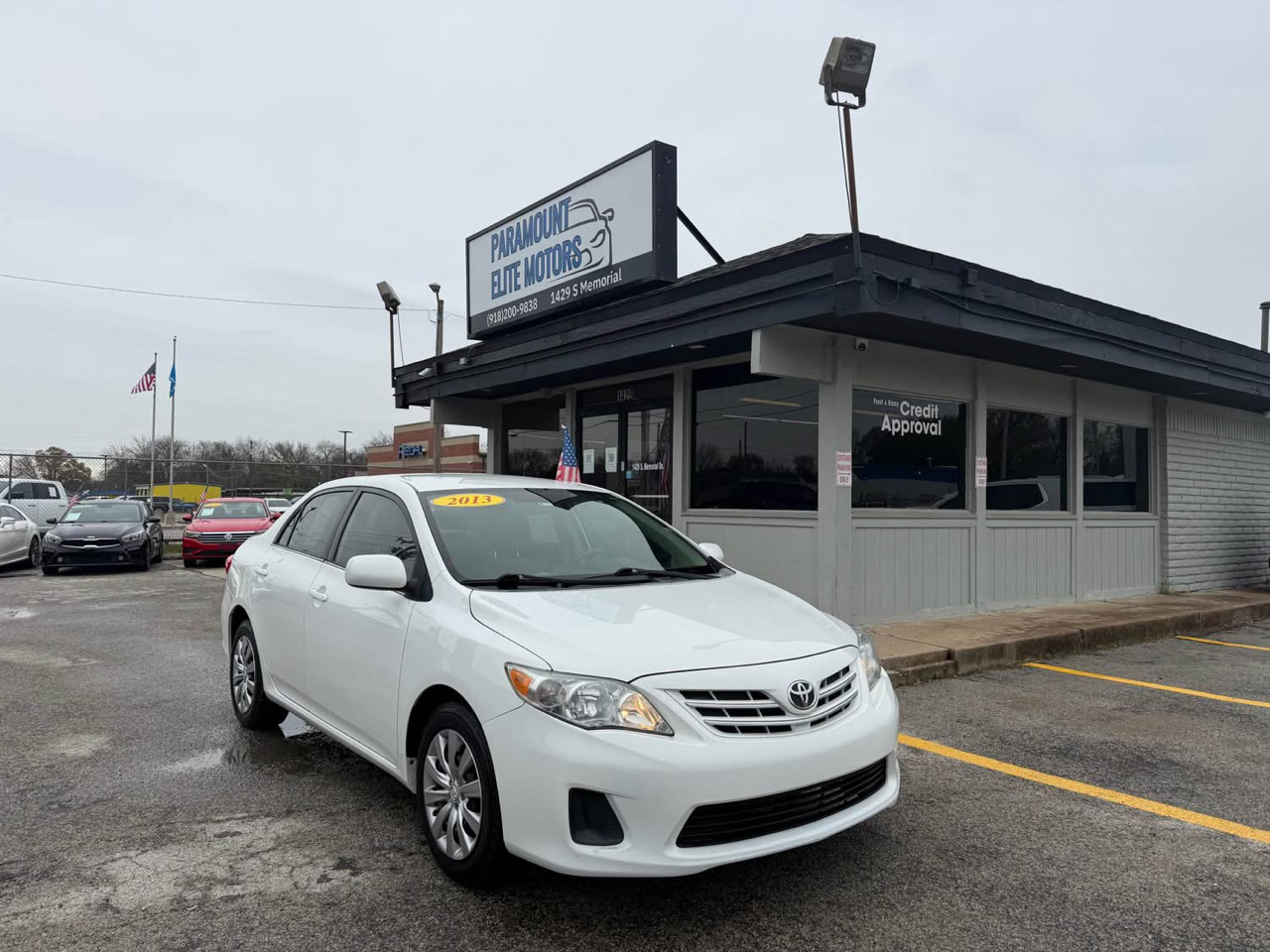 Toyota Corolla LE 4D Sedan 2013