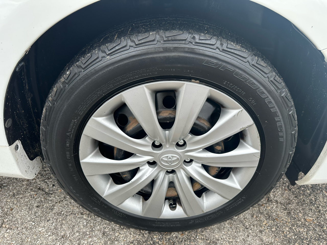 Toyota Corolla LE 4D Sedan 2013