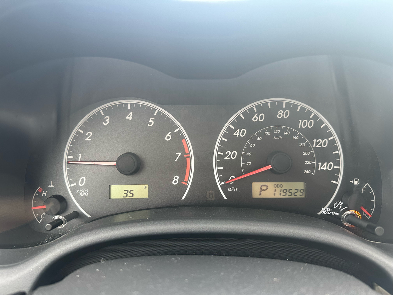 Toyota Corolla LE 4D Sedan 2013