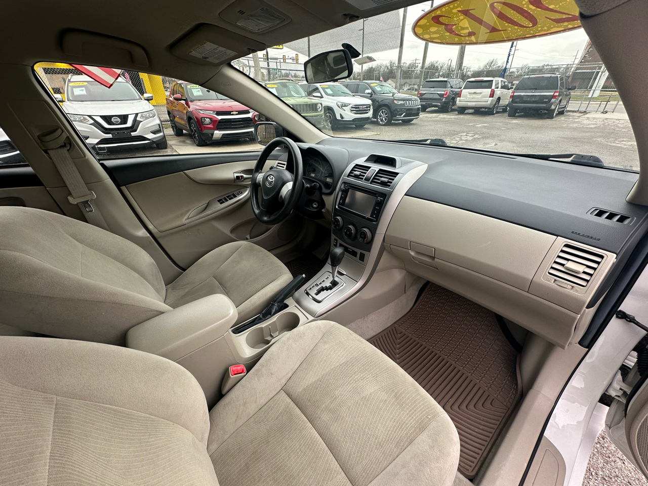 Toyota Corolla LE 4D Sedan 2013