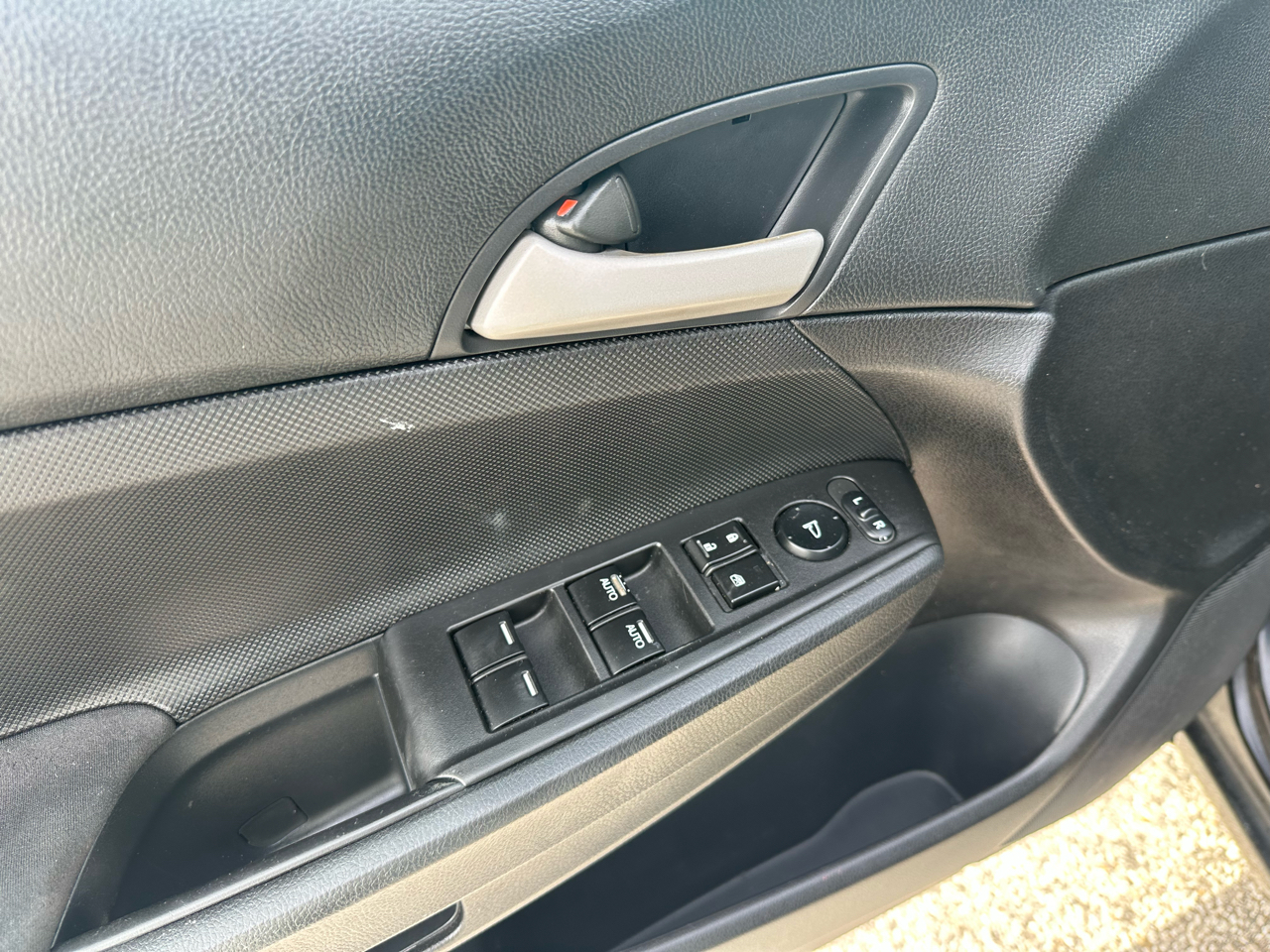 Honda Accord SE Sedan AT 2012