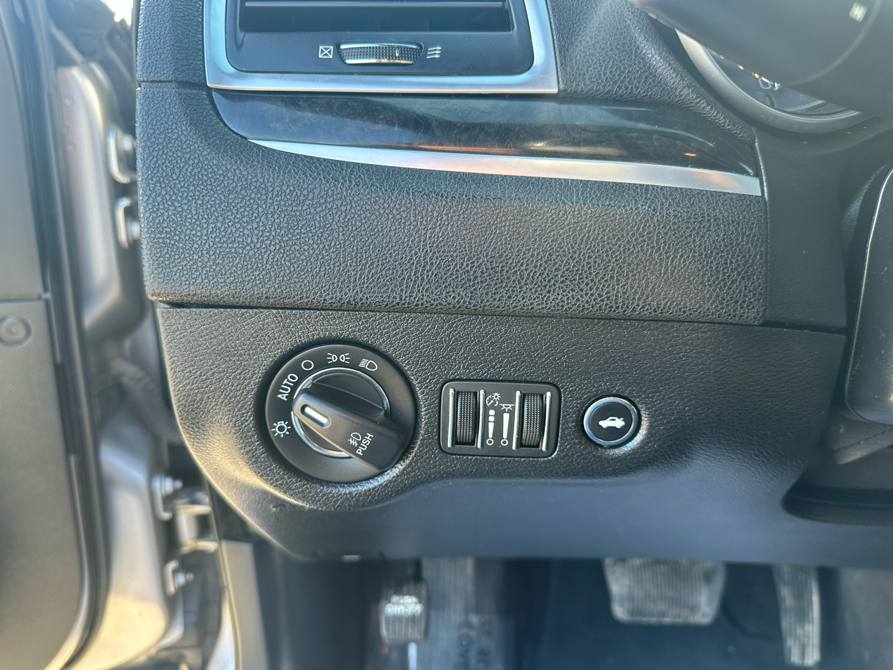 Chrysler 300 Limited RWD 2018