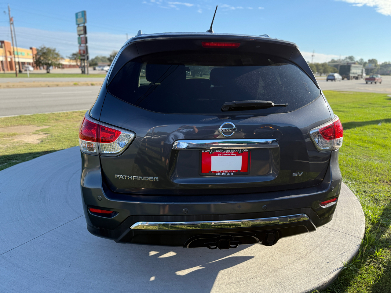 Nissan Pathfinder SV 2WD 2013 Nissan Pathfinder SV 2WD 2013