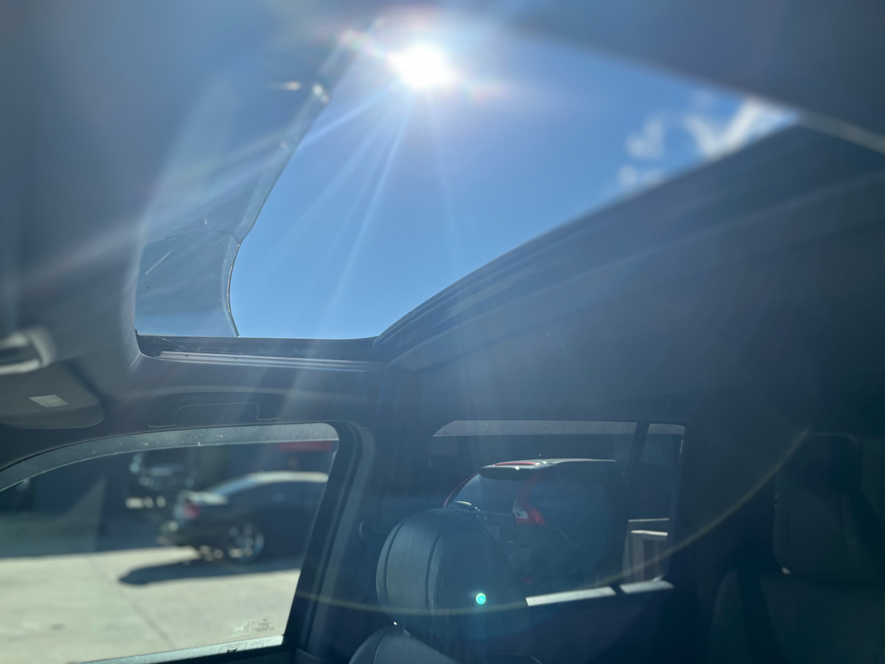 Honda Pilot EX-L 2WD 5-Spd AT with Navigation 2012 Honda Pilot EX-L 2WD 5-Spd AT with Navigation 2012