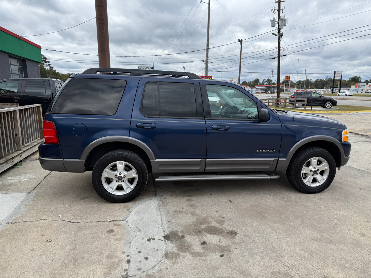 Ford Explorer XLT 4.0L 4WD 2005 Ford Explorer XLT 4.0L 4WD 2005