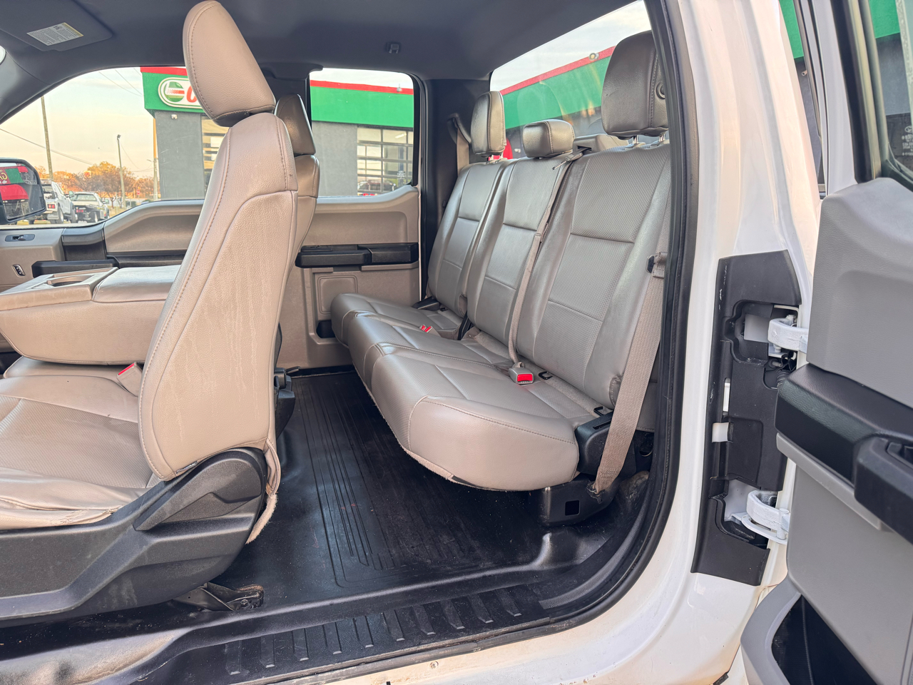 Ford F-150 XL SuperCab 8-ft. Bed 4WD 2015